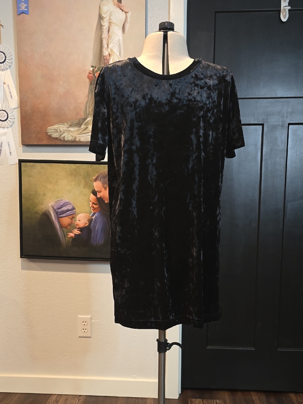 Hot Topic Black Crushed Velvet Short Sleeve Tunic, mini-dress, sz s